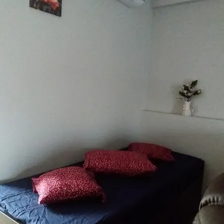 Apartamento Garsoniera Tiziana